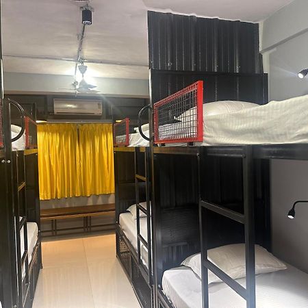Travotale Hostel And Cowork Koregaonpark 浦那 外观 照片