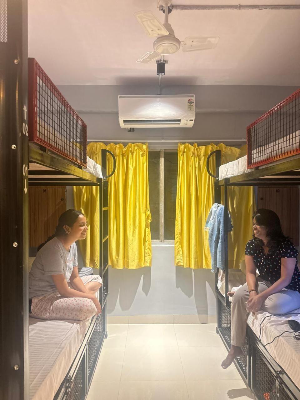 Travotale Hostel And Cowork Koregaonpark 浦那 外观 照片