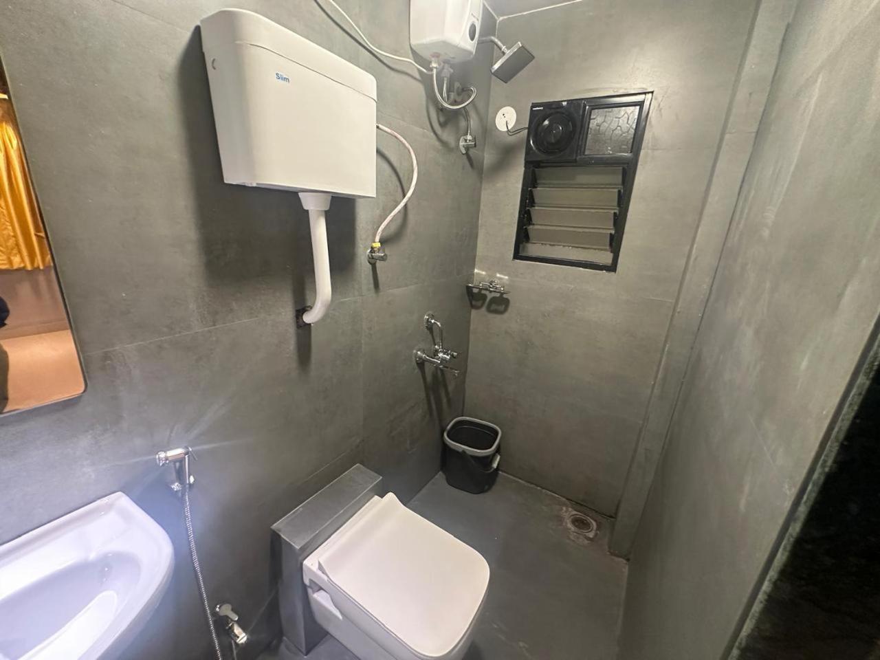 Travotale Hostel And Cowork Koregaonpark 浦那 外观 照片