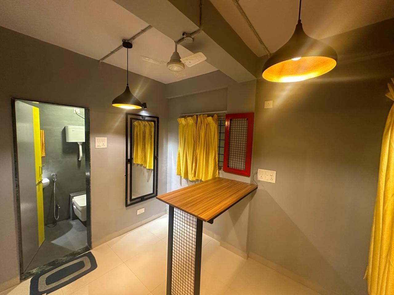 Travotale Hostel And Cowork Koregaonpark 浦那 外观 照片