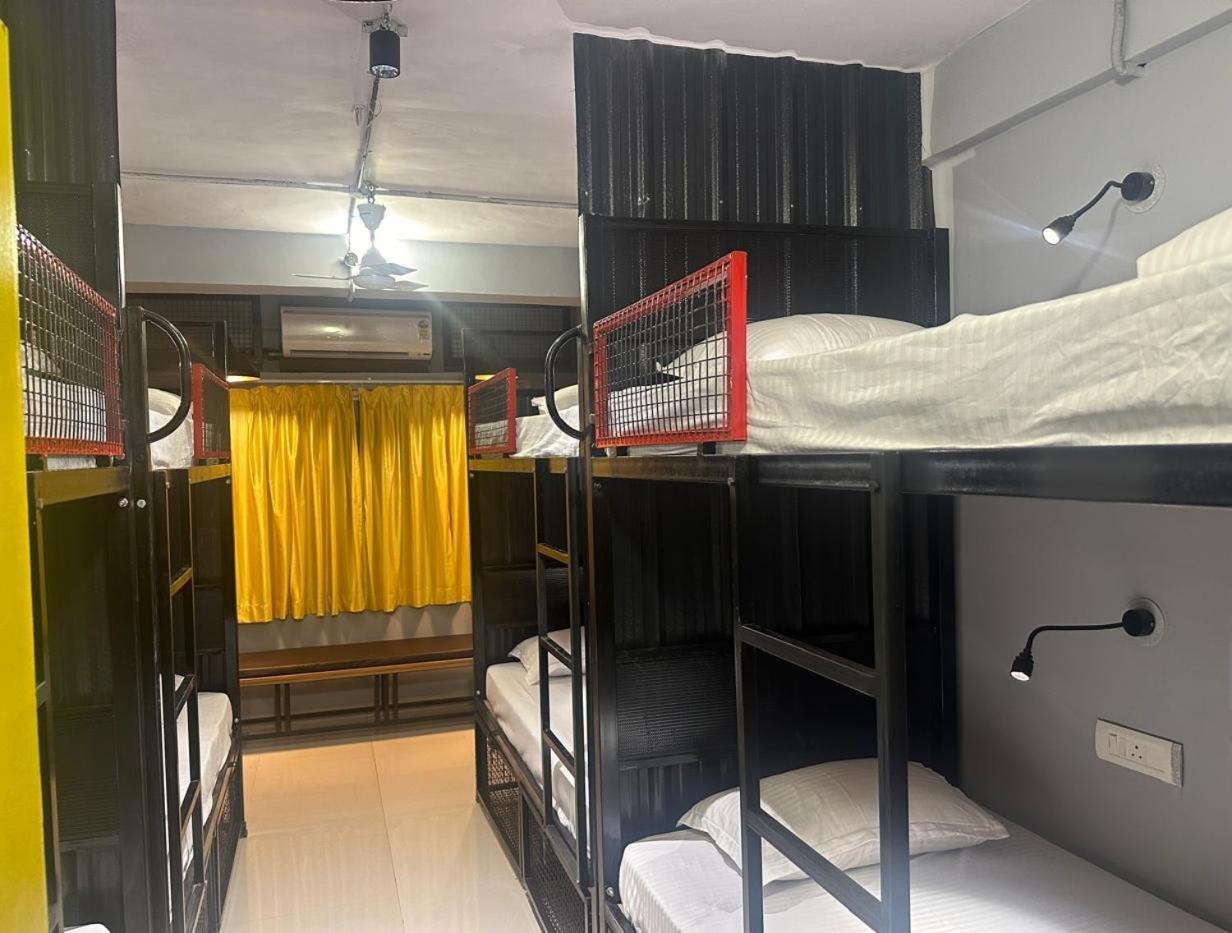 Travotale Hostel And Cowork Koregaonpark 浦那 外观 照片